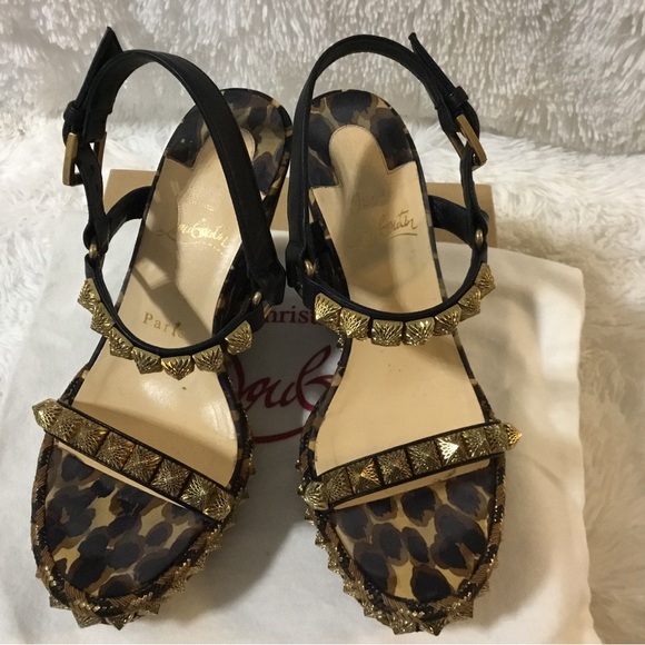 Christian Louboutin Black and Gold Leopard Sandals - Picture 3 of 14